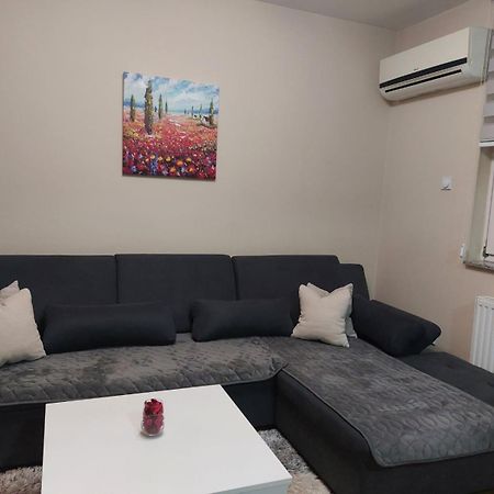 Ferienwohnung Lnb Doboj Exterior foto