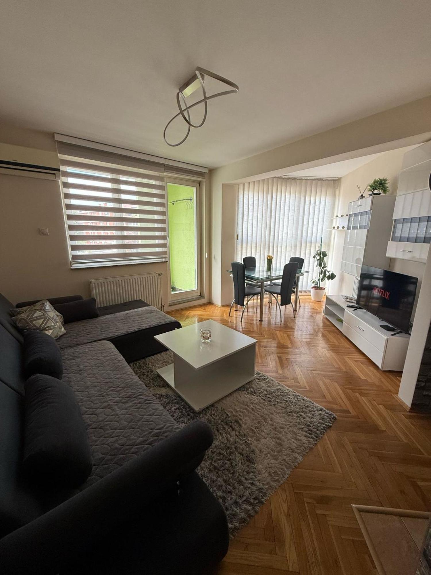 Ferienwohnung Lnb Doboj Exterior foto